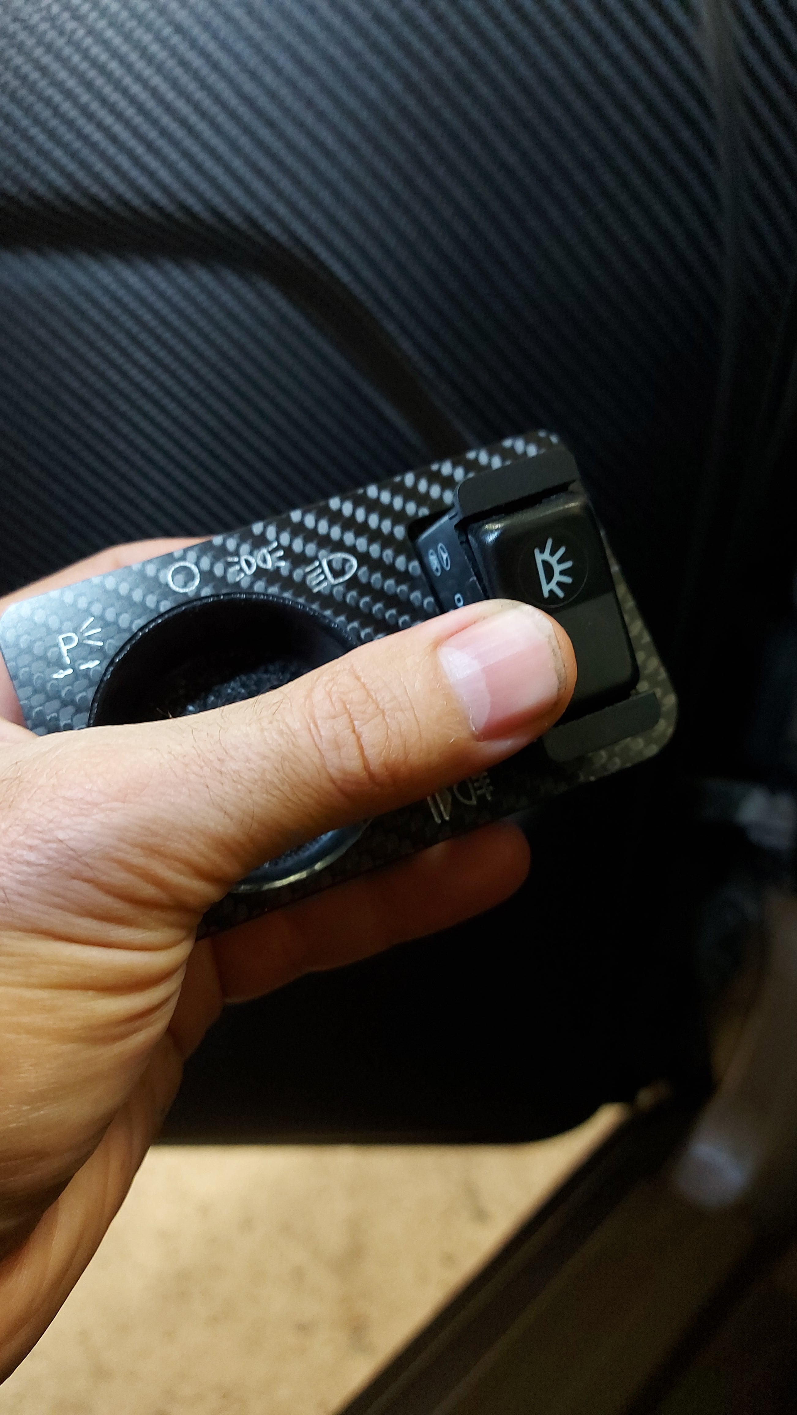 W201 - Headlight switch mod