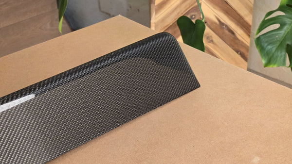 'Crown' - Carbon fiber wing extension