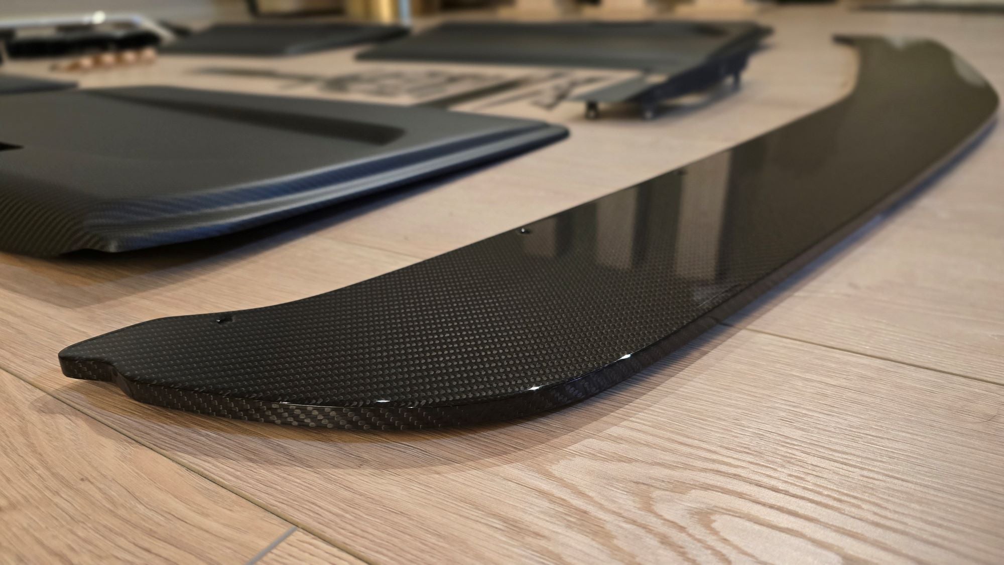 Carbon fiber splitter - for W201 Evolution 1