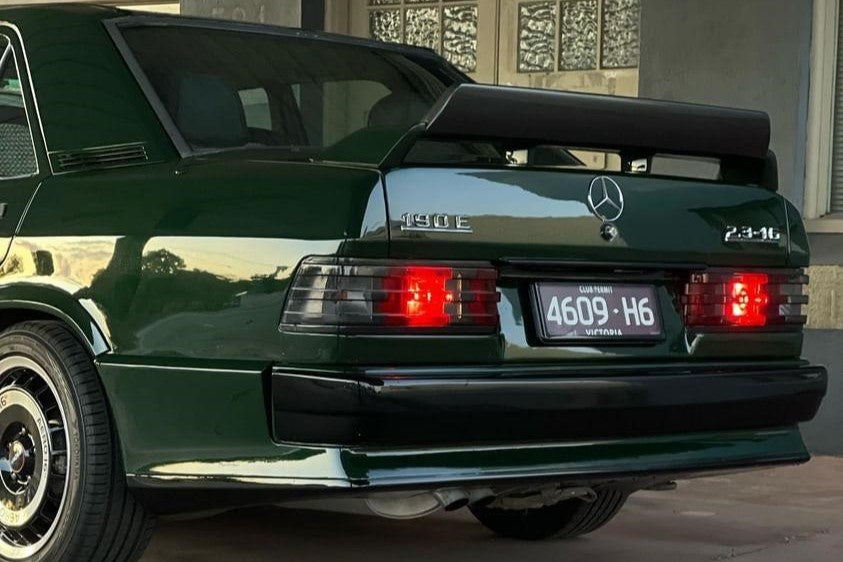 'Crown' - Carbon fiber wing extension