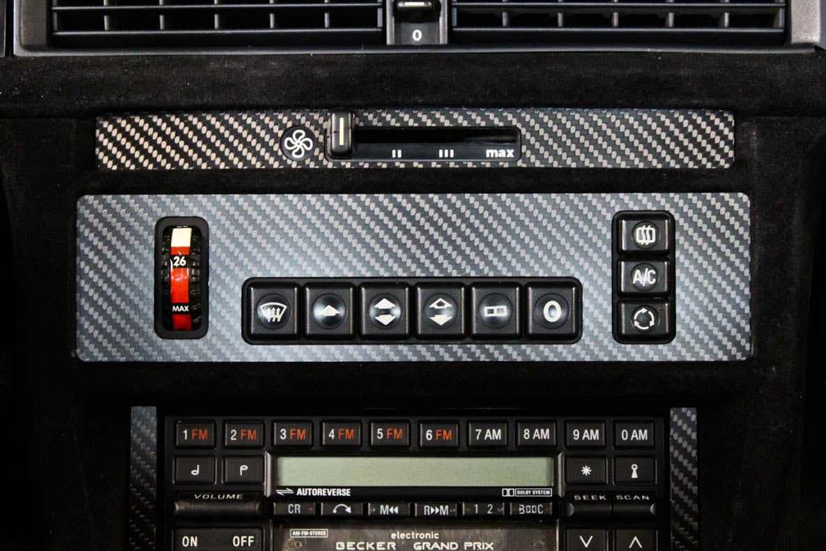 Climate control - Carbon fiber trim
