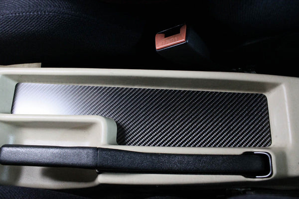 Center console pocket - Carbon fiber trim