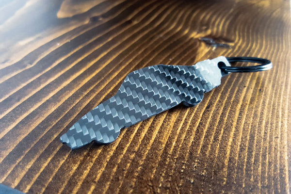 A 911 930 Slantnose carbon fiber keychain, rear view