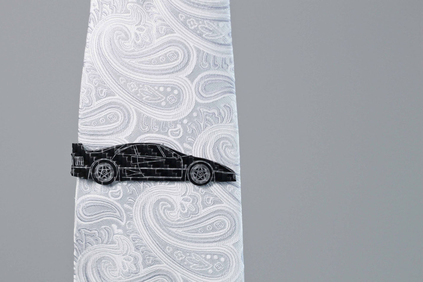 F40 carbon fiber tie clip