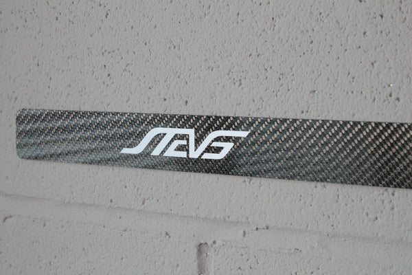 Carbon fiber - Stick-on license plate bezel - Large