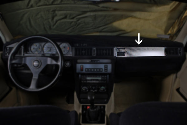 Glove box - Carbon fiber trim