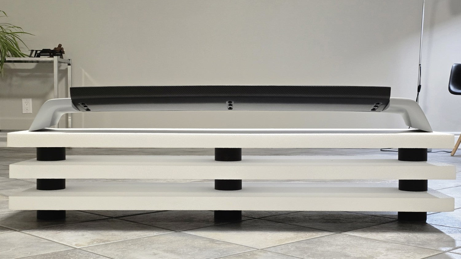 Wing with Adjustable Flap