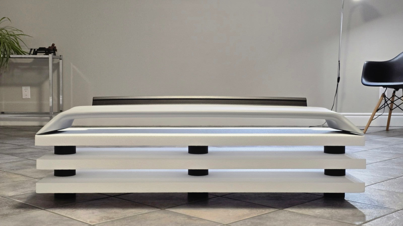 Wing with Adjustable Flap