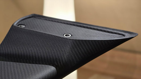 Carbon fiber '2.3-16v' wing