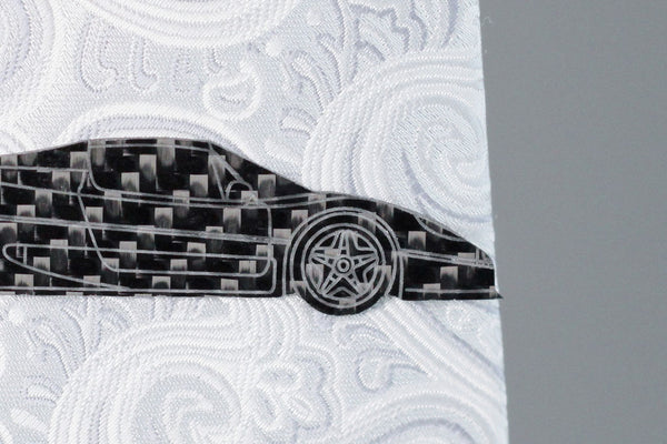 F50 carbon fiber tie clip, front detail