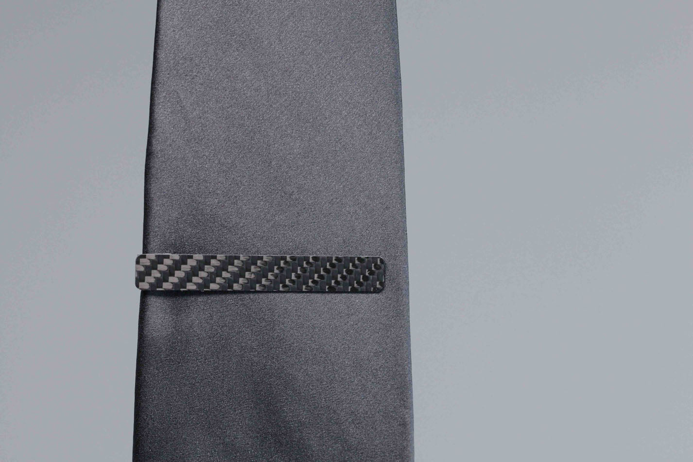 Carbon fiber tie clip, gloss finish