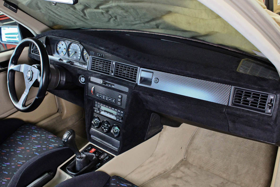 190E (W201) - Full interior kit - Carbon fiber trim - 16 PIECES