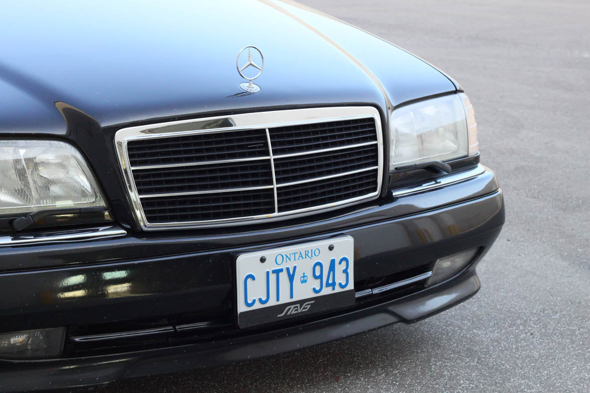 Carbon fiber - Stick-on license plate bezel - Large