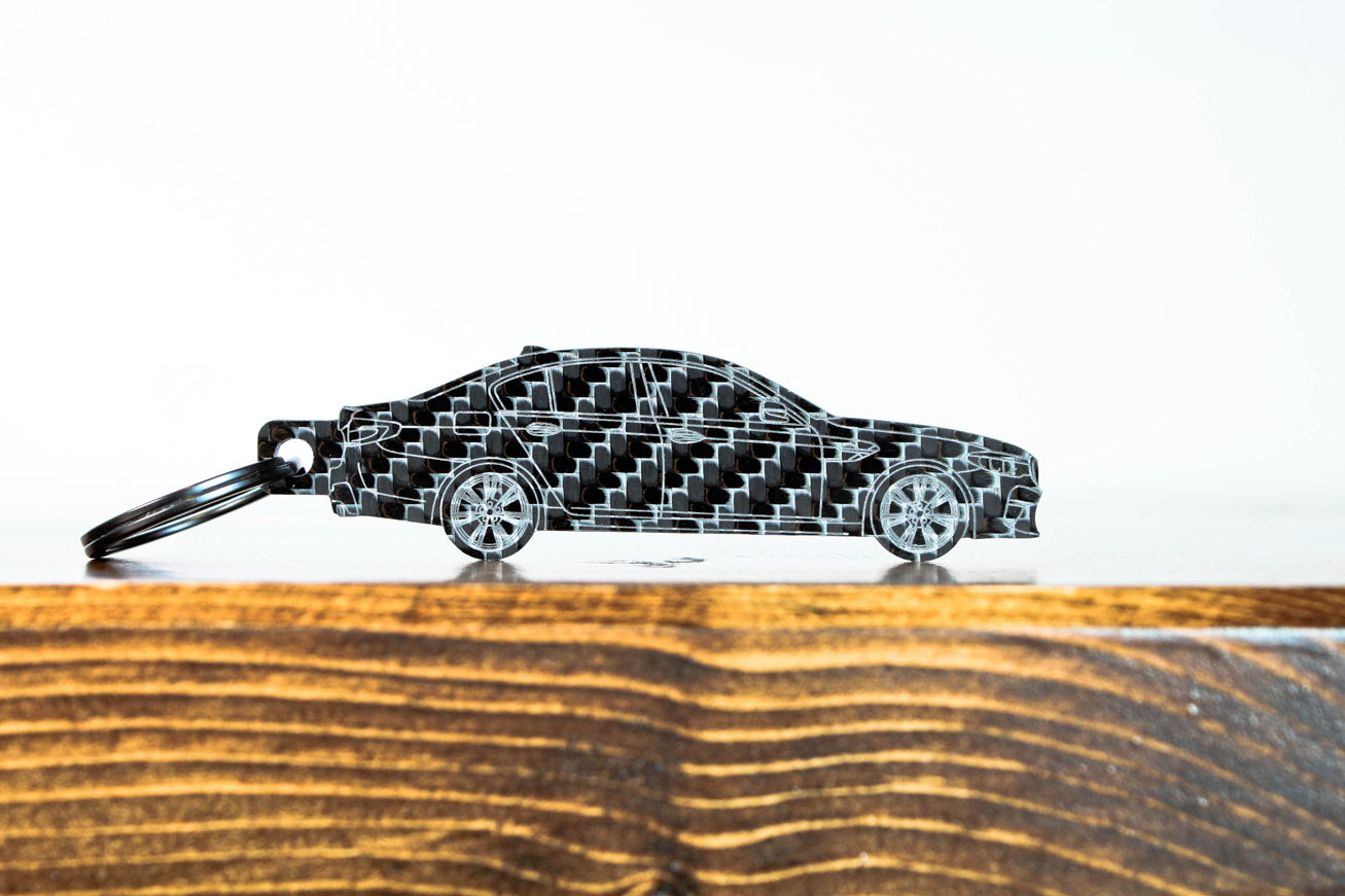 BMW M5 (F90) carbon fiber keychain